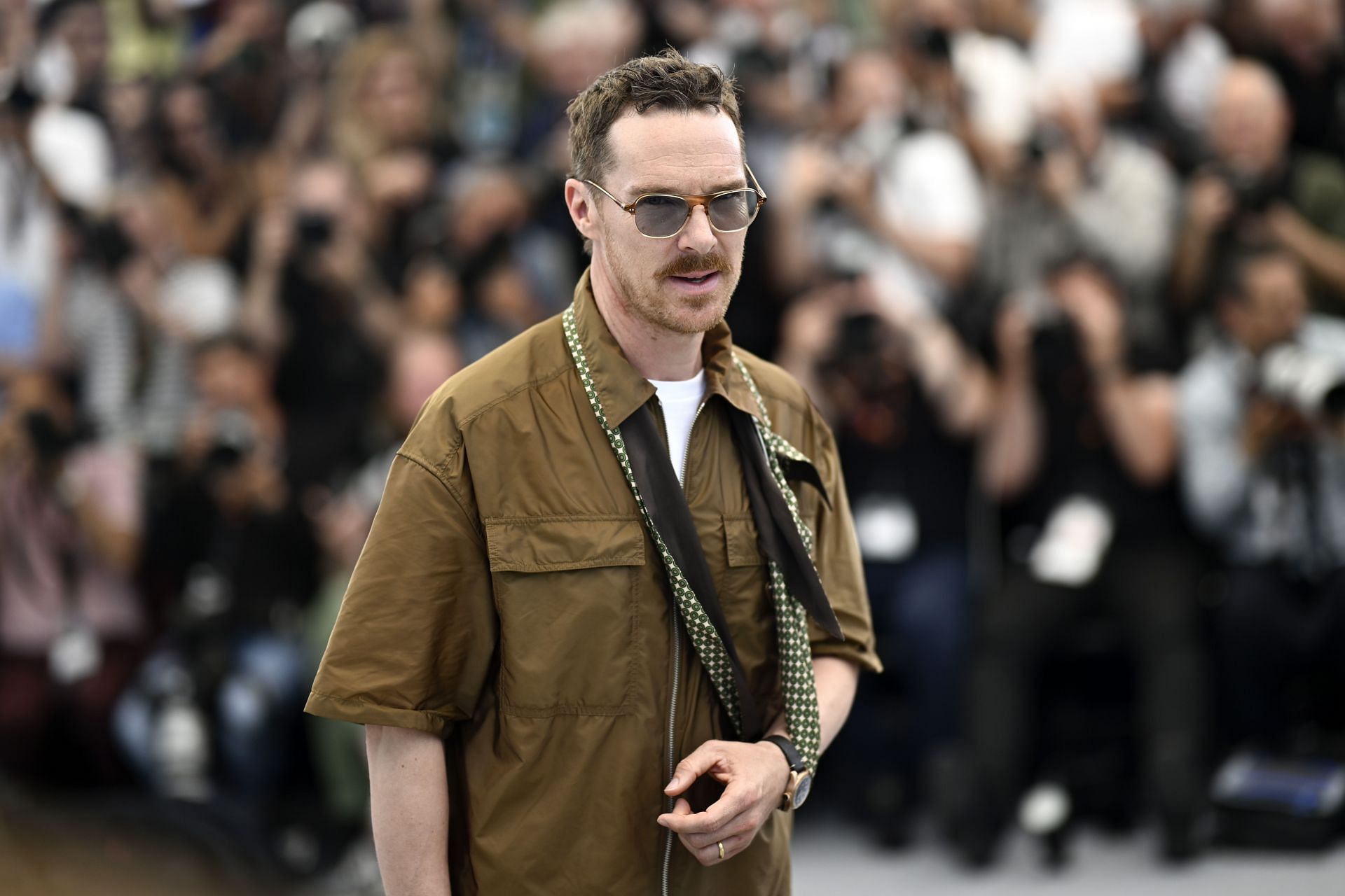 Benedict Cumberbatch poses during "The Phoenician Scheme" photocall at the 78th annual Cannes Film Festival (Photo by Gareth Cattermole/Getty Images)
